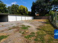 Ensemble immobilier de 19 garages sur 1 181 m² — photo 3