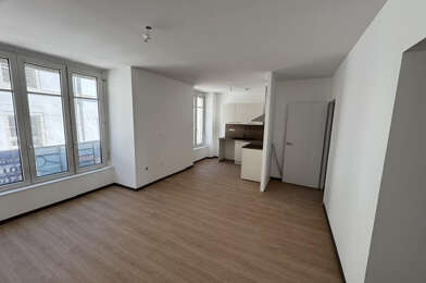 Appartement 3 pièces 689 €