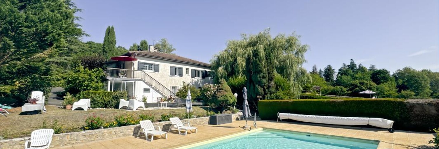 Maison 6 Pièces 145 m² à vendre à Saint-Germain-du-Salembre (24190)