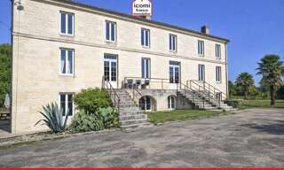 Maison 10 Pièces 1000 m² à vendre à Bougneau (17800)
