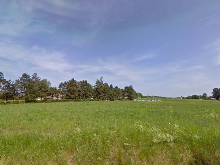 Terrain à bâtir à Ginestet (24130) — photo 1