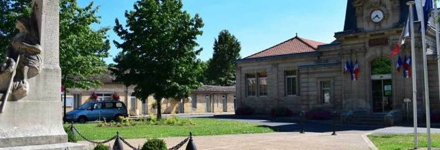 Maison 5 Pièces 145 m² à louer à Ambarès-et-Lagrave (33440)