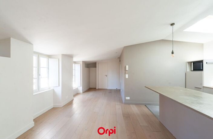 Appartement type 2 pièces à vendre à La Rochelle — photo 2
