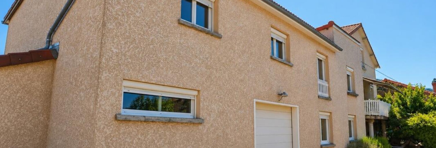 Maison 8 Pièces 210 m² à vendre à Les Martres-de-Veyre (63730)