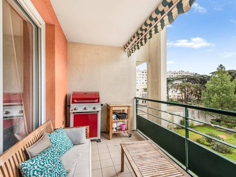 Très bel appartement T5 rénové VILLEURBANNE (69) — photo 1