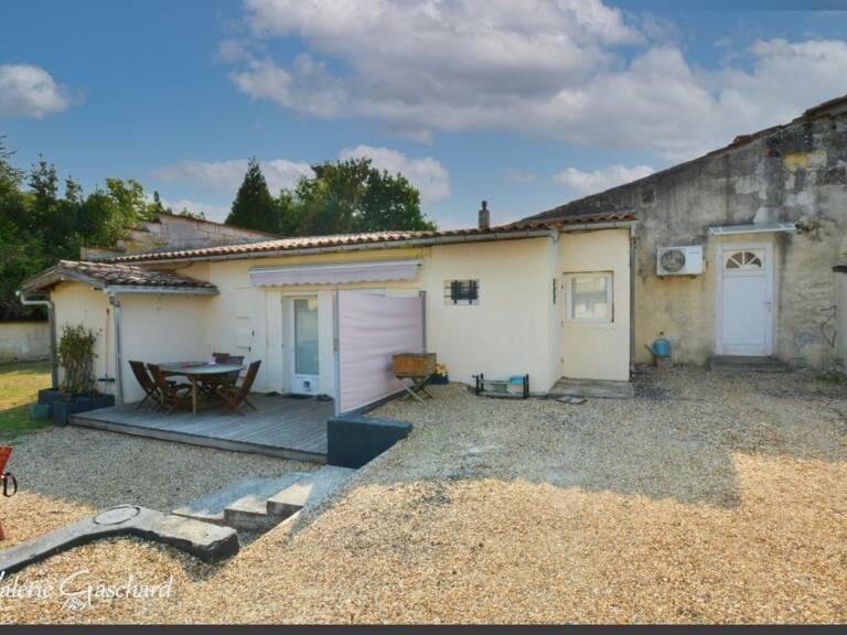 Proche Coutras  Maison 2 chambres et jardin — photo 1