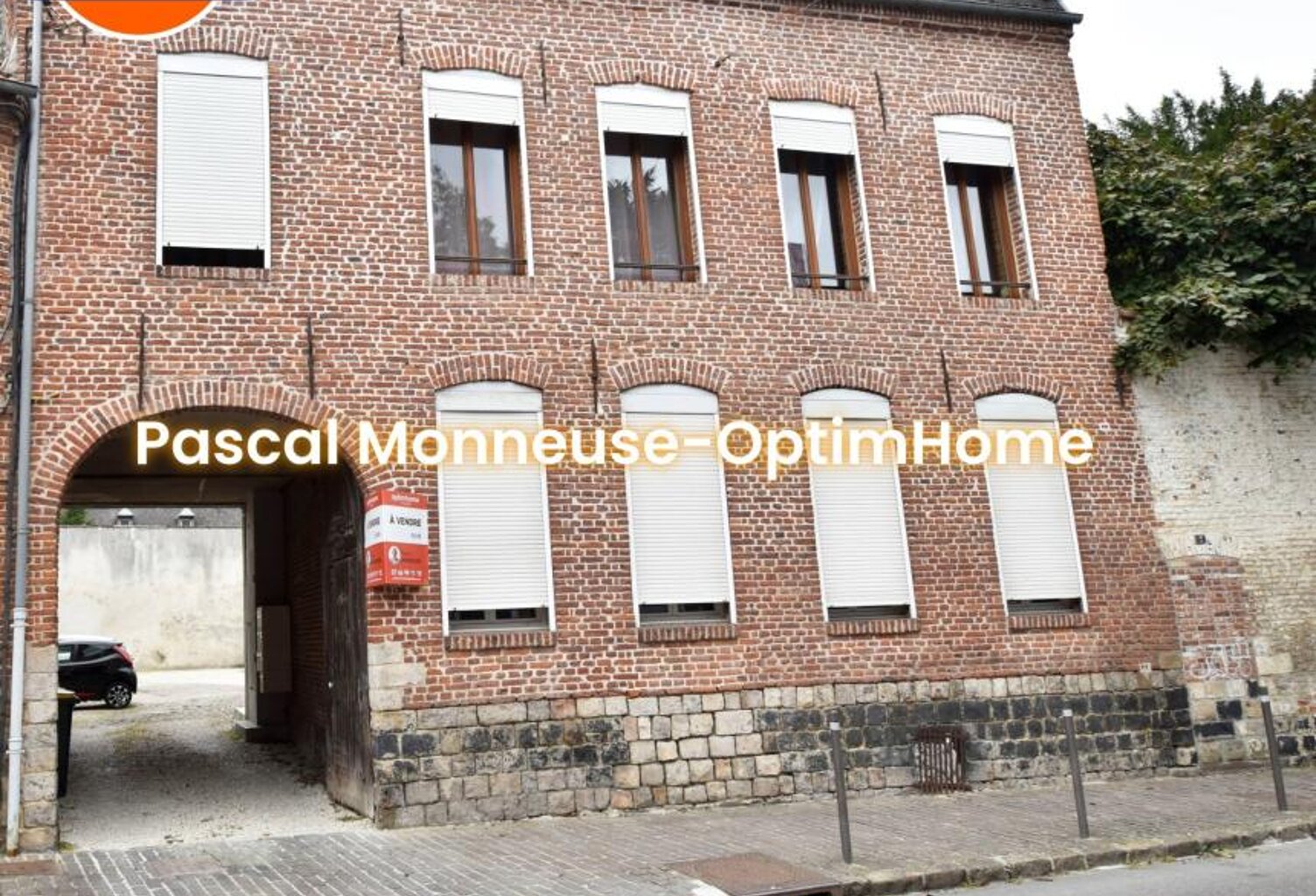 Immeuble à vendre LE QUESNOY (59) — photo 1