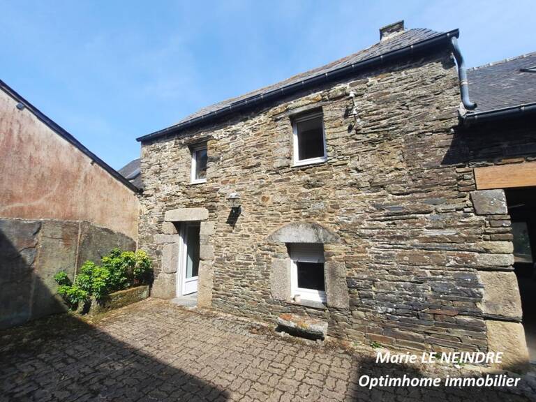 Ensemble Immobilier d'Exception – 3 Maisons & Jardin à Plussulien (22320) — photo 1