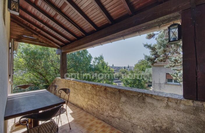 MONTPELLIER - MAISON DE CARACTÈRE – 7 CHAMBRES – T3 INDÉPENDANT – 2 GARAGES — photo 3
