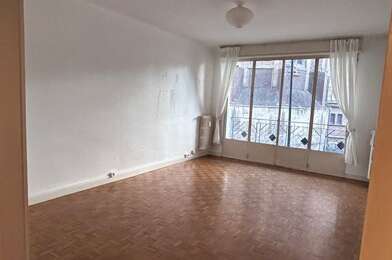 Appartement 3 pièces 900 €