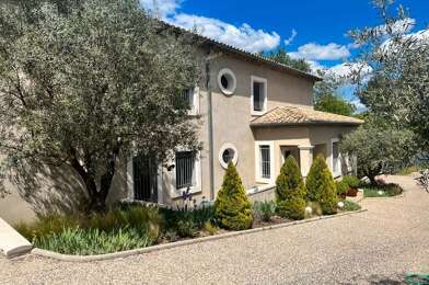 Maison 7 pièces 2995 €