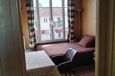 Appartement 1 pièces 870 €