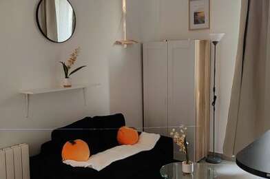 Appartement 1 pièces 876 €