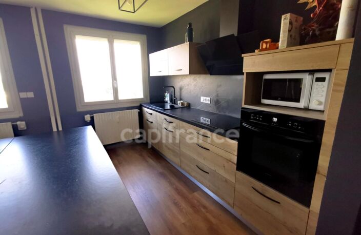Appartement à vendre de 65m² à Champforgeuil — photo 2