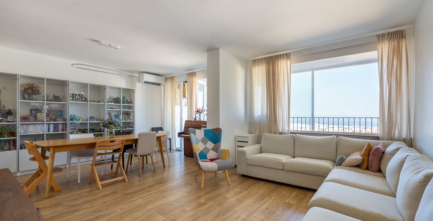 ***VISITE VIRTUELLE DISPONIBLE...SUPER ROUVIÈRE...MARSEILLE 9ᵉ...5 PIÈCES DE 118,56 M²...VUE MER PANORAMIQUE...GARAGE ET CAVE*** — photo 1