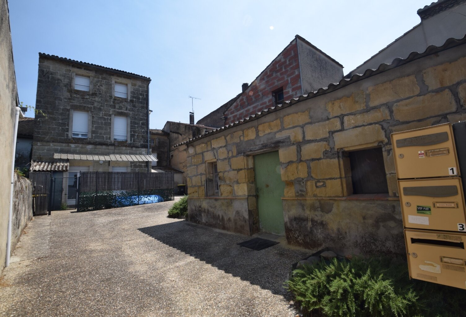 Immeuble à vendre GONTAUD DE NOGARET (47) — photo 1
