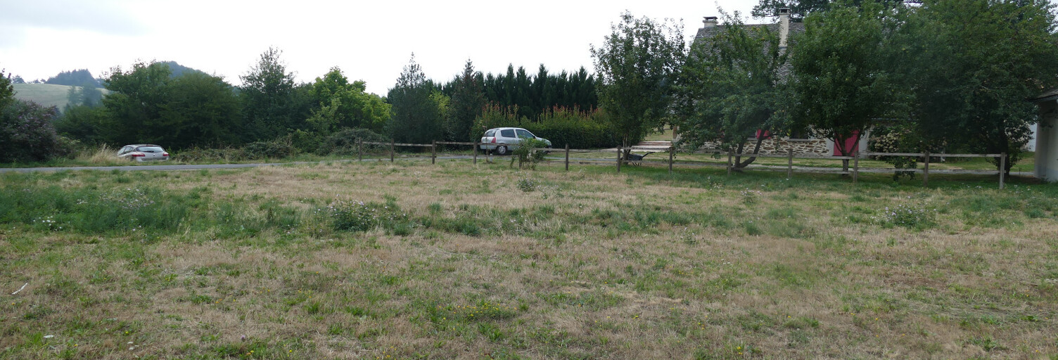 Terrain  1127 m² à vendre à Lacapelle-del-Fraisse (15120)
