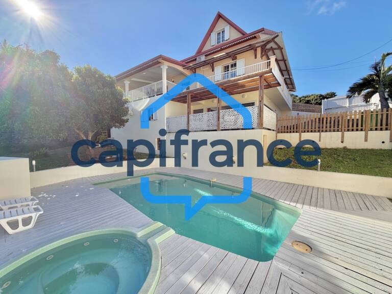À vendre – Villa T11 d'exception avec piscine, jacuzzi et fort potentiel locatif – Mont-Vert-les-Bas (Saint-Pierre) — photo 1