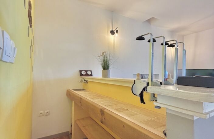À vendre – Villa T11 d'exception avec piscine, jacuzzi et fort potentiel locatif – Mont-Vert-les-Bas (Saint-Pierre) — photo 5
