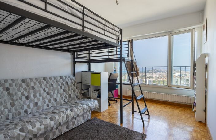 ***VISITE VIRTUELLE DISPONIBLE...SUPER ROUVIÈRE...MARSEILLE 9ᵉ...5 PIÈCES DE 96M²...VUE MER & CALANQUES...13EME ETAGE...TERRASSE & CAVE*** — photo 5