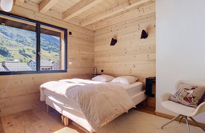 LES DEUX ALPES Centre– Duplex d'exception – 4 chambres – Vendu meublé — photo 4