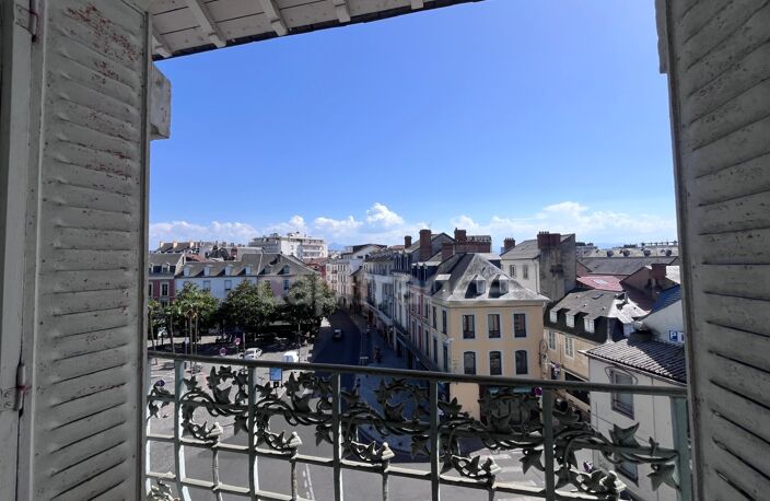 Appartement de caractère avec vue  – Place Verdun à Tarbes — photo 2
