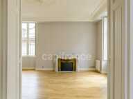 Appartement à vendre 3/ 4 avec balcon immeuble pierre Jardin public  BORDEAUX (33) — photo 2