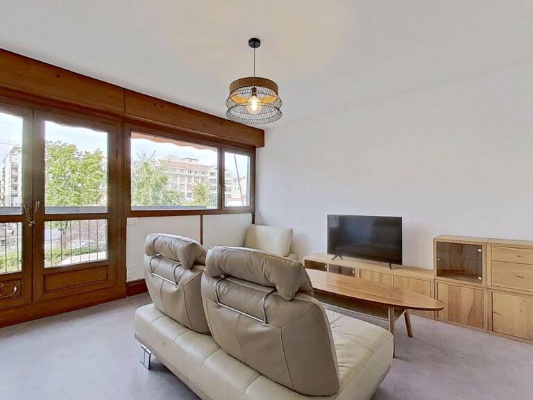 5 avenue auguste Blanqui-Villeurbanne-69100 - T4 Meublé - 1 145 €CC — photo 1
