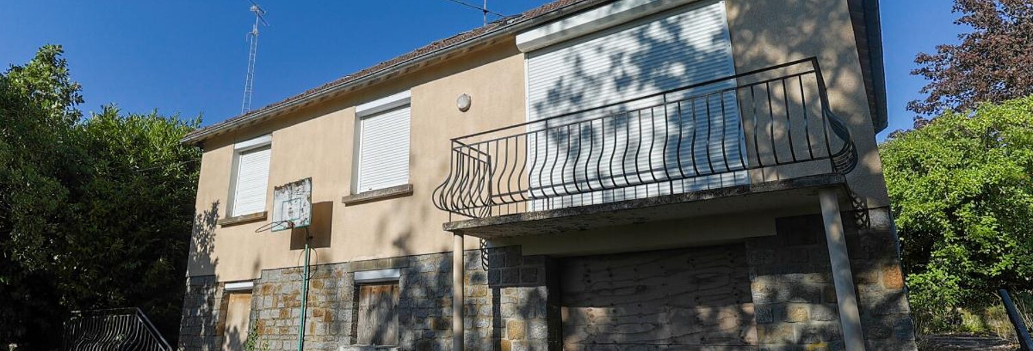 Maison  64 m² à vendre à Isigny-le-Buat (50540)
