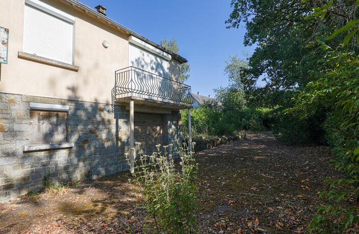 Maison - 64 m² - Isigny-le-Buat (50) — photo 3