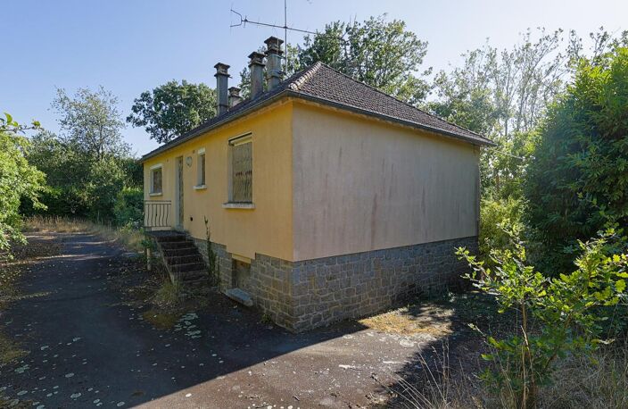 Maison - 64 m² - Isigny-le-Buat (50) — photo 5