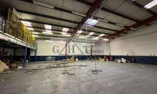Local industriel  540 m² à louer à Neuilly-Plaisance (93360)