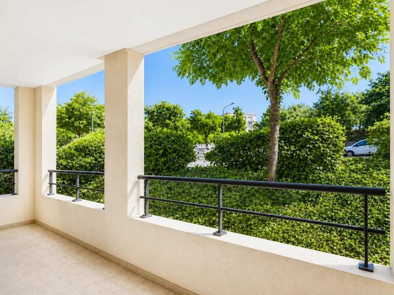 T3 avec terrasse et parking – Investissement locatif sécurisé à — photo 1