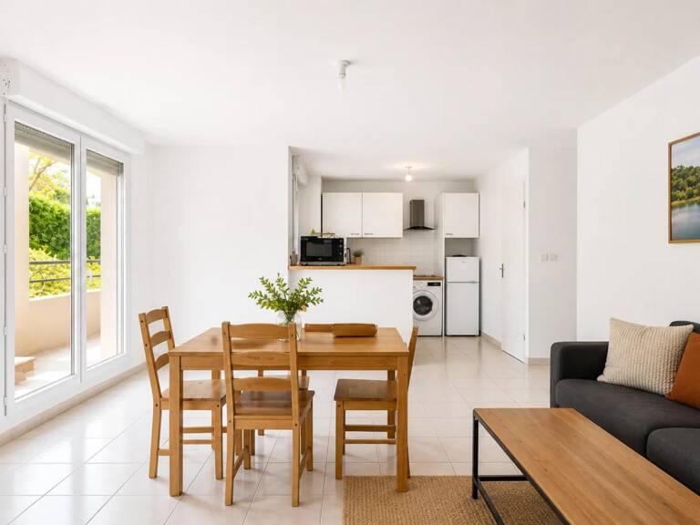 T3 avec terrasse et parking – Investissement locatif sécurisé à — photo 1