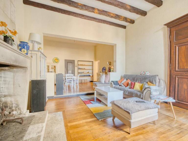 Appartement de 3 pièces de 94 m² à Saintes — photo 1