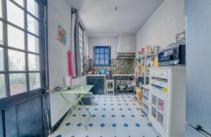 Appartement de 3 pièces de 94 m² à Saintes — photo 3