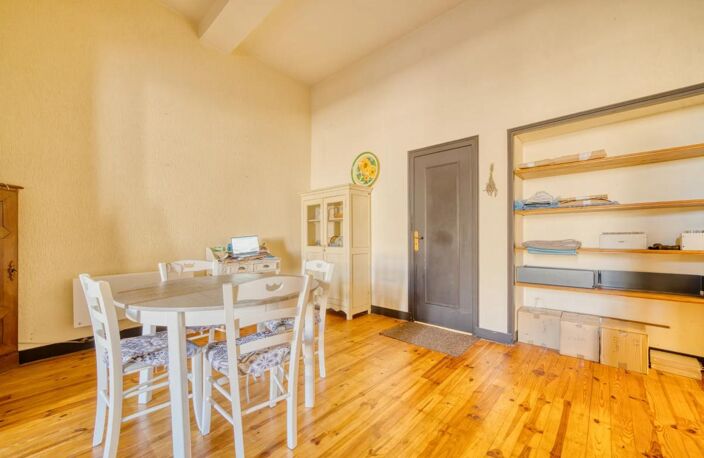 Appartement de 3 pièces de 94 m² à Saintes — photo 4