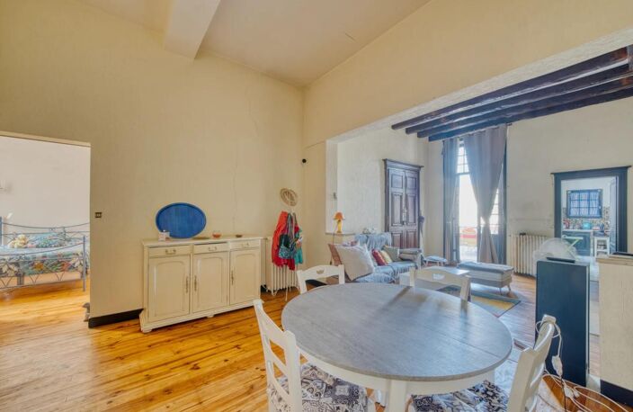 Appartement de 3 pièces de 94 m² à Saintes — photo 5