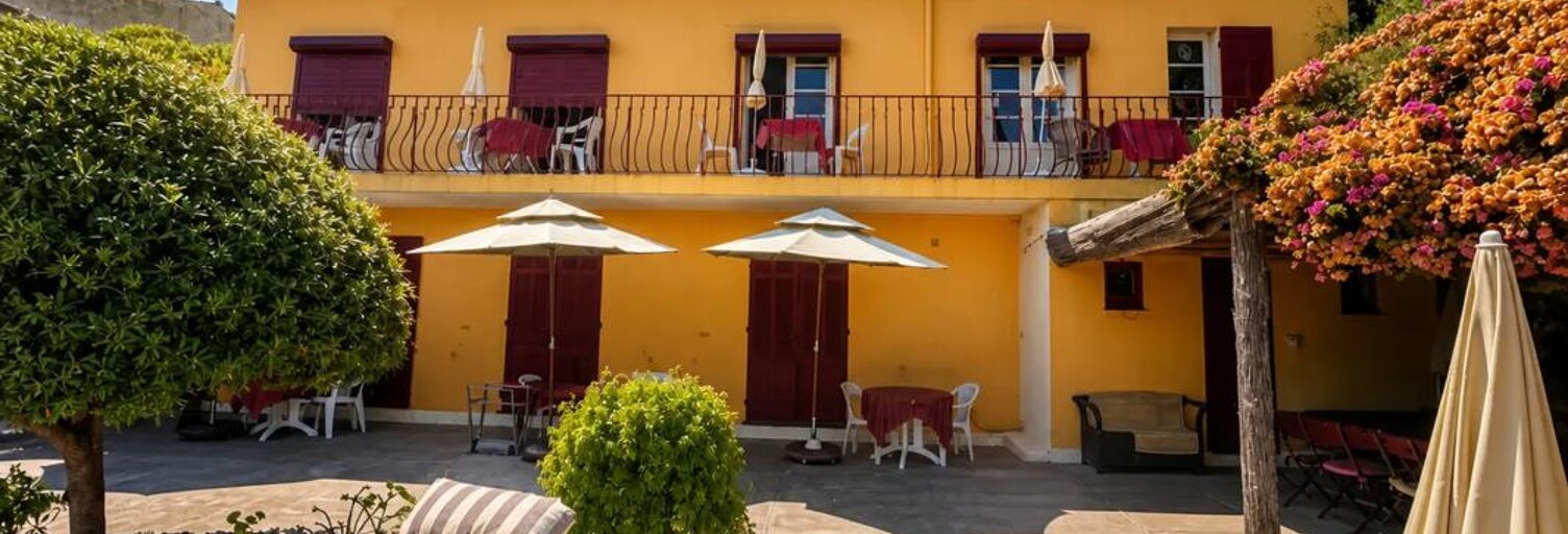 Maison 9 Pièces 126 m² à vendre à Hyères (83400)