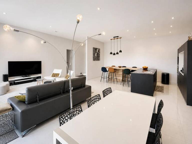 Villa Haut de gamme de 167 m² avec terrain de 4800 m2 à Villespy — photo 1