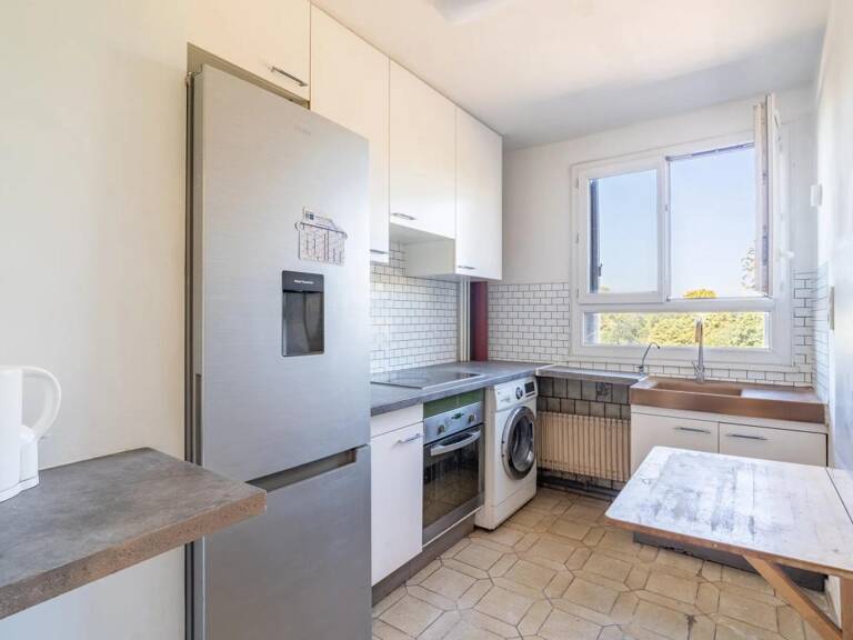Appartement 2 pièces de 45 m² à Saint-Denis. Très lumineux! — photo 1