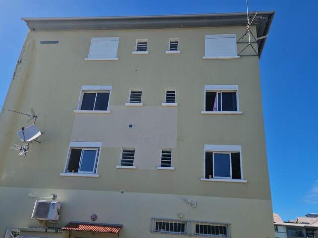A LOUER APPARTEMENT T3 CENTRE VILLE ST-ANDRÉ ILE DE LA RÉUNION — photo du bien