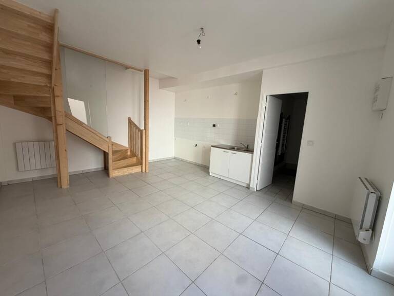 DUPLEX T3 - ST GENIS CENTRE — photo 1