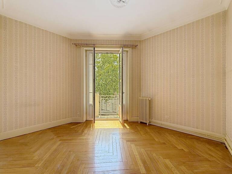 LYON 6e – BELLECOMBE – APPARTEMENT FAMILIAL 122 m² – 3 CHAMBRES – CAVE – GARAGE — photo 1