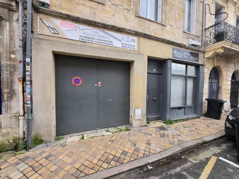 Local d'activité + vitrine commerciale À Vendre — photo 1