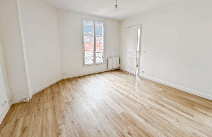 Appartement À Vendre — photo 2