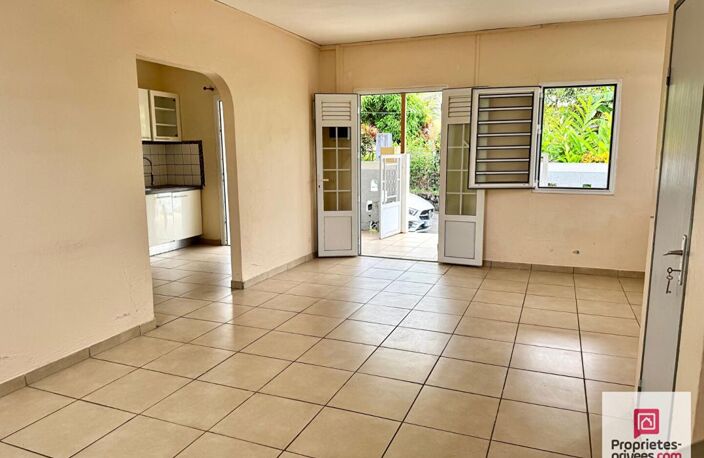 NOUVEAUTÉ - EXCLUSIVITÉ - Maison F4 lumineuse avec terrasse - Fort-de-France — photo 3