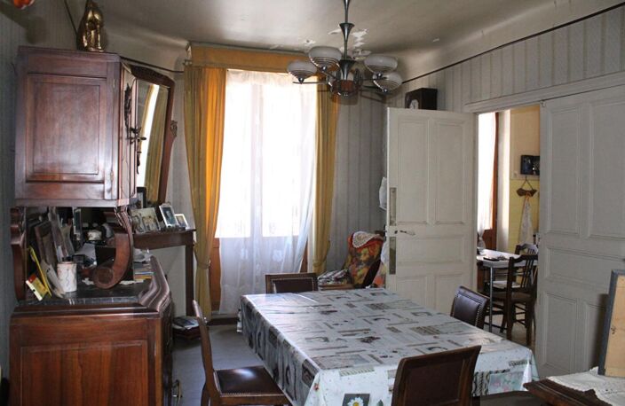 2 immeubles Ensemble immobilier avec plus de 830 m² exploitables. Fort potentiel de rentabilité — photo 4