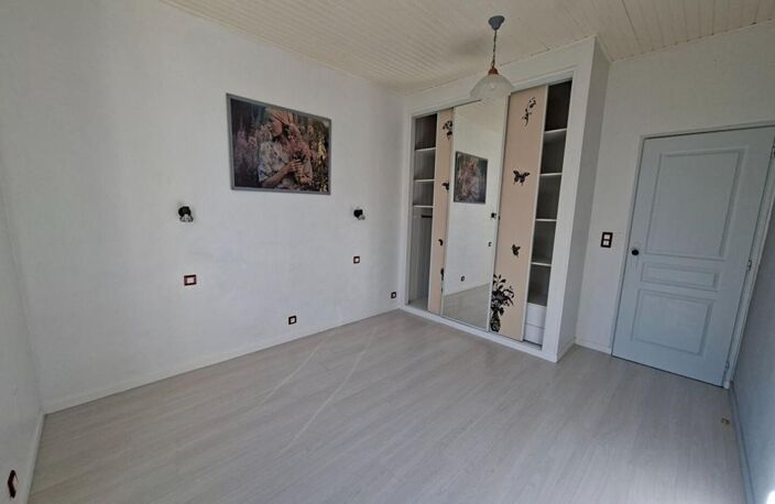Jolie petite Maison  en pierre Saint-Estèphe 5 pièce(s) 80 m2 — photo 5
