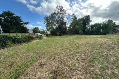 Terrain  153500 €